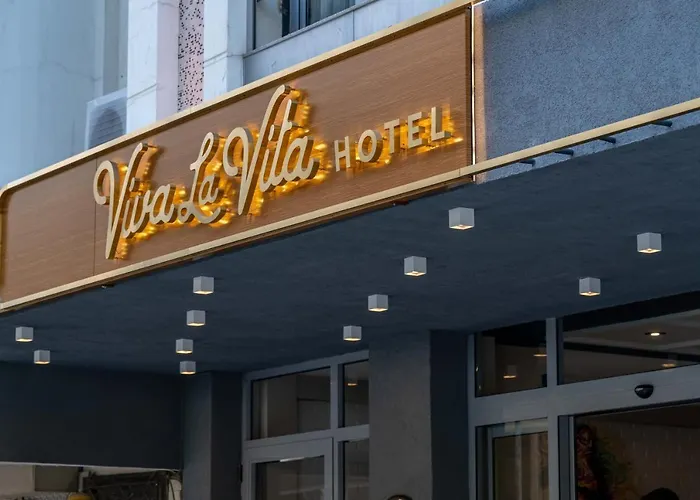 Viva La Hotel